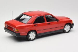 Mercedes 190E W201 Röd Minichamps 1:18 155037000 Metall — bild 2 av 6