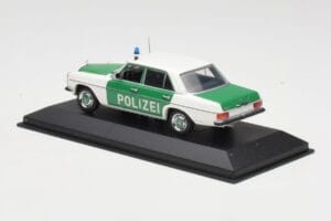 Mercedes 200 W115 Polis Minichamps 1:43 400034090 Metall — bild 3 av 4