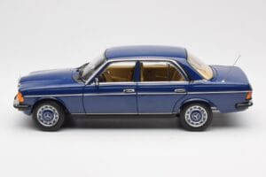 Mercedes 200 W123 Surf Blå Norev 1:18 183710 Metall — bild 4 av 8