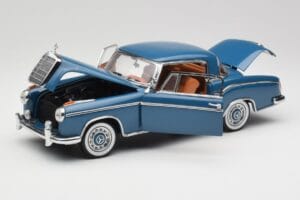 Mercedes 220 SE W128 Blå Sun Star 1:18 3561 Metall — bild 2 av 8