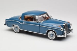 Mercedes 220 SE W128 Blå Sun Star 1:18 3561 Metall — bild 6 av 8