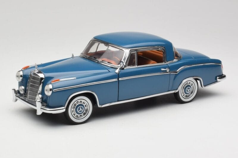 Mercedes 220 SE W128 Blå Sun Star 1:18 3561 Metall