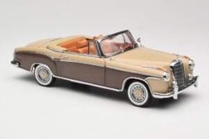 Mercedes 220 SE W128 Cabriolet Brons Röd Sun Star 1:18 3572 Metall — bild 6 av 8