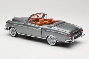 Mercedes 220 SE W128 Cabriolet Grey Metallic Sun Star 1:18 3352-M1 Metall — bild 7 av 8