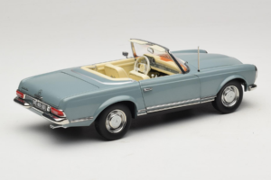 Mercedes 230 SL W113 Horizon Blue Norev 1:18 183992 Metall — bild 3 av 9
