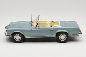 Mercedes 230 SL W113 Horizon Blue Norev 1:18 183992 Metall — bild 4 av 9