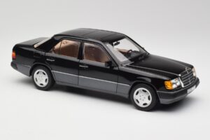 Mercedes 230E W124 AMG Wheels Svart Limited Edition Norev 1:18 183950 Metall — bild 6 av 12