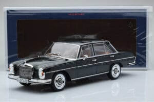 Mercedes 280 SE W108 Grön Norev 1:18 183935 Metall — bild 8 av 8