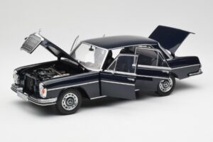 Mercedes 280 SE W108 Midnight Blå Norev 1:18 B66040597 Metall — bild 2 av 8