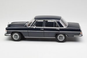 Mercedes 280 SE W108 Midnight Blå Norev 1:18 B66040597 Metall — bild 4 av 8