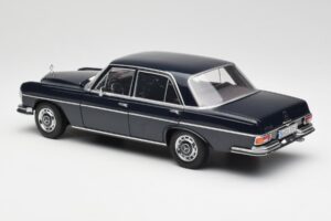 Mercedes 280 SE W108 Midnight Blå Norev 1:18 B66040597 Metall — bild 7 av 8
