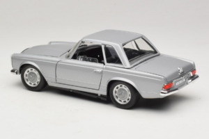 Mercedes 280 SL W113 Berlina Silver Techno Giodi 1:18 F14051030 Metall — bild 7 av 8