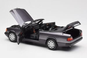 Mercedes 300 CE-24 W124 Cabriolet Lila Metallic Norev 1:18 183567 Metall — bild 7 av 10