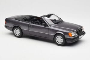 Mercedes 300 CE-24 W124 Cabriolet Lila Metallic Norev 1:18 183567 Metall — bild 8 av 10