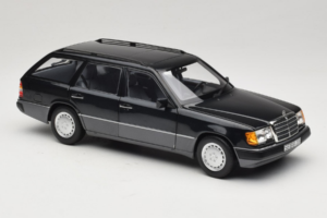 Mercedes 300 D W124 Kombi Svart Norev 1:18 183960 Metall — bild 6 av 8