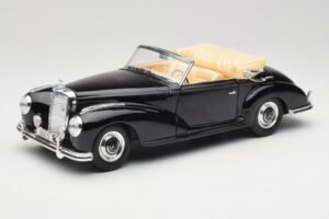 Mercedes 300 S W188 Cabriolet Svart Tchibo 1:18 36782 Metall