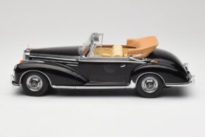 Mercedes 300 SC W188 Cabriolet Svart KK-Scale 1:18 KKDC180941 Metall — bild 3 av 6