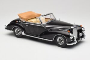 Mercedes 300 SC W188 Cabriolet Svart KK-Scale 1:18 KKDC180941 Metall — bild 4 av 6