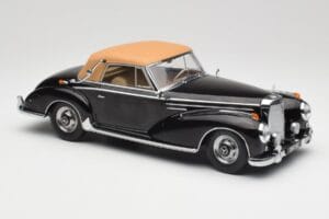Mercedes 300 SC W188 Cabriolet Softtop Svart KK-Scale 1:18 KKDC180943 Metall — bild 4 av 6