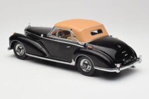 Mercedes 300 SC W188 Cabriolet Softtop Svart KK-Scale 1:18 KKDC180943 Metall — bild 5 av 6
