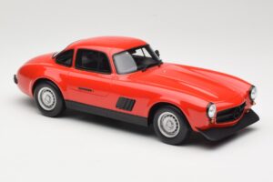 Mercedes 300 SL AMG Röd Otto 1:18 OT311 Resin — bild 4 av 6