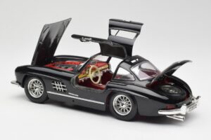 Mercedes 300 SL W198 Svart Bburago 1:18 35791 Metall — bild 5 av 8