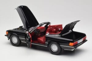 Mercedes 300 SL R107 Svart Norev 1:18 183511 Metall — bild 5 av 8