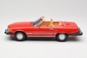 Mercedes 300 SL R107 Röd Norev 1:18 B66040623 Metall — bild 4 av 8