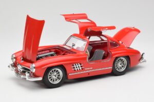 Mercedes 300 SL Röd Bburago 1:18 3015 Metall — bild 2 av 8