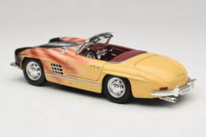 Mercedes 300 SL Roadster Rosemarie Muster Begränsad Upplaga 18/27 Bburago 1:18 3023-M1 Metall — bild 7 av 8