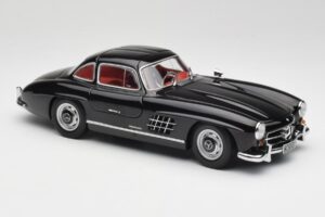 Mercedes 300 SL W198 Svart Minichamps 1:18 180039004 Metall — bild 6 av 8