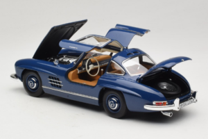 Mercedes 300 SL W198 Blå Norev 1:18 183852 Metall — bild 5 av 8