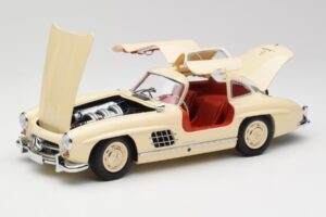 Mercedes 300 SL W198 Grädde Med Rött Interiör Minichamps 1:18 180039002 Metall — bild 2 av 8