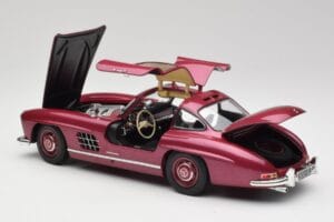 Mercedes 300 SL W198 Eldröd Minichamps 1:18 180039008 Metall — bild 5 av 8