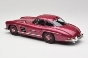 Mercedes 300 SL W198 Eldröd Minichamps 1:18 180039008 Metall — bild 7 av 8