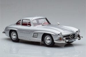 Mercedes 300 SL W198 Gullwing Norev 1:18 183850 Metall — bild 6 av 8