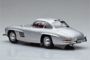 Mercedes 300 SL W198 Gullwing Norev 1:18 183850 Metall — bild 7 av 8