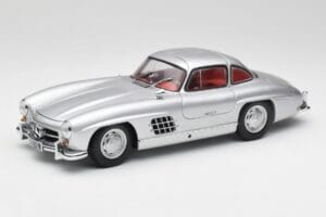 Mercedes 300 SL W198 Gullwing Silver Minichamps 1:18 180039000 Metall