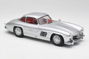 Mercedes 300 SL W198 Gullwing Silver Minichamps 1:18 180039000 Metall — bild 6 av 8