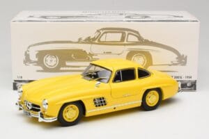 Mercedes 300 SL W198 Ljusgul Minichamps 1:18 180039009 Metall — bild 8 av 8
