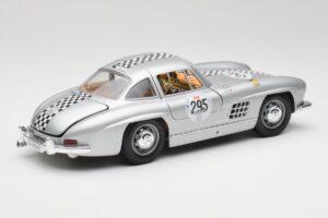 Mercedes 300 SL W198 #295 1954 Bburago 1:18 32813 Metall — bild 3 av 8