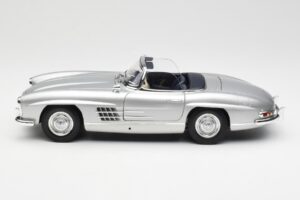Mercedes 300 SL W198 Roadster Silver Metallic Minichamps 1:18 180039030 Metall — bild 4 av 8