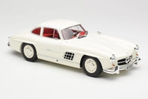 Mercedes 300 SL W198 Vit Minichamps 1:18 180039006 Metall — bild 6 av 8