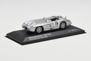 Mercedes 300 SLR #19 P. Levegh / J. Fitch 24 Hours of Le Mans 1955 Minichamps 1:43 432553000 Metall — bild 2 av 4
