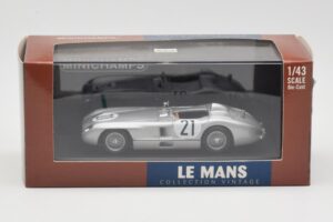 Mercedes 300 SLR #21 K. Kling / A. Simon 24 Hours of Le Mans 1955 Minichamps 1:43 432553021 Metall — bild 4 av 4