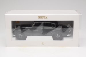 Mercedes 300 W186 Konrad Adenauer Norev 1:18 183707 Metall — bild 9 av 9