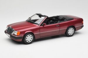 Mercedes 300CE-24 A124 Cabriolet Almandine Röd Metallic Norev 1:18 B66040616 Metall