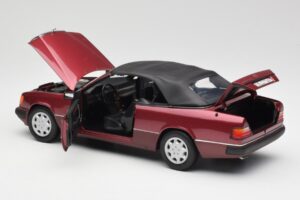 Mercedes 300CE-24 A124 Cabriolet Almandine Röd Metallic Norev 1:18 B66040616 Metall — bild 5 av 8