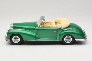 Mercedes 300S Cabriolet Green Metallic Maisto 1:18 52116 Metall — bild 4 av 7