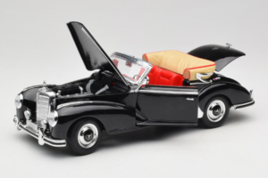 Mercedes 300S W188 Roadster Svart Welly 1:18 801-3271398 Metall — bild 2 av 8